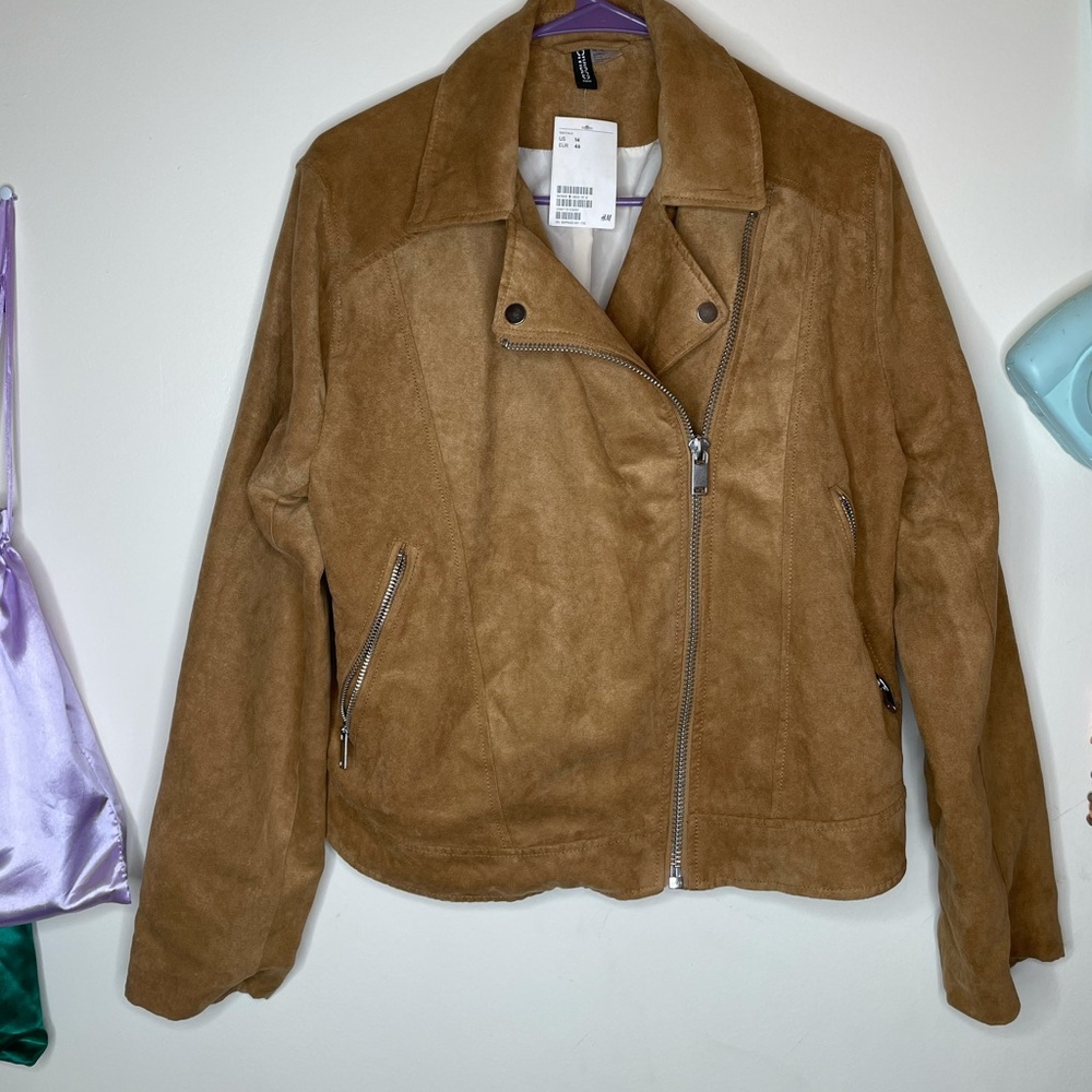 Tan jacket, blazer type leather jacket type